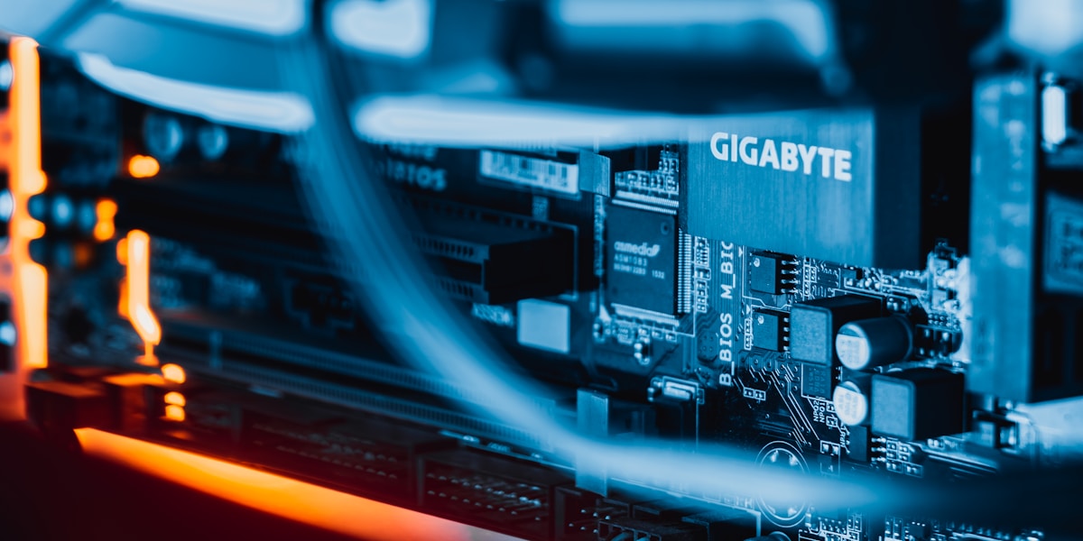 Voicci vs Trint: Local vs Cloud Transcription Compared